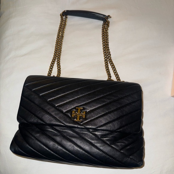 Tory Burch Black Quilted Shoulder Bag - Picture 1 of 6